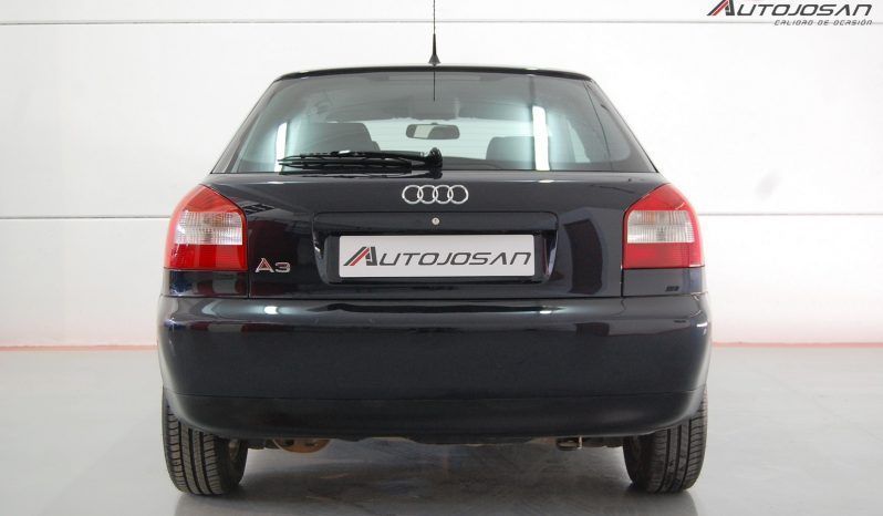 Audi A3 1.6i Attraction 3p. lleno