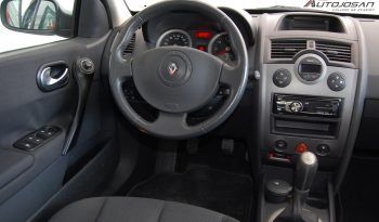 Renault Megane Grand Tour 1.6i 16V Dynamique lleno
