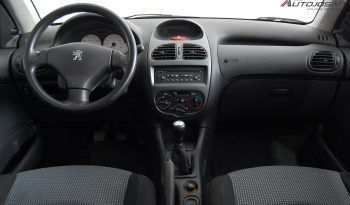 Peugeot 206 1.4i X-Line lleno
