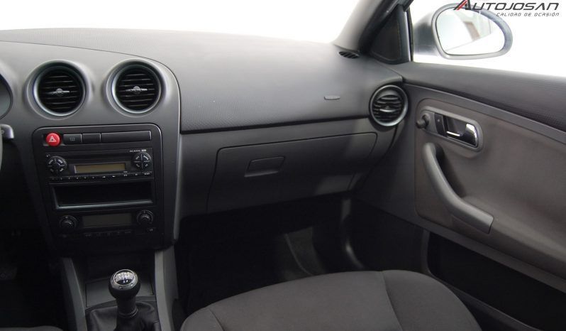 Seat Ibiza 1.4i Hit lleno