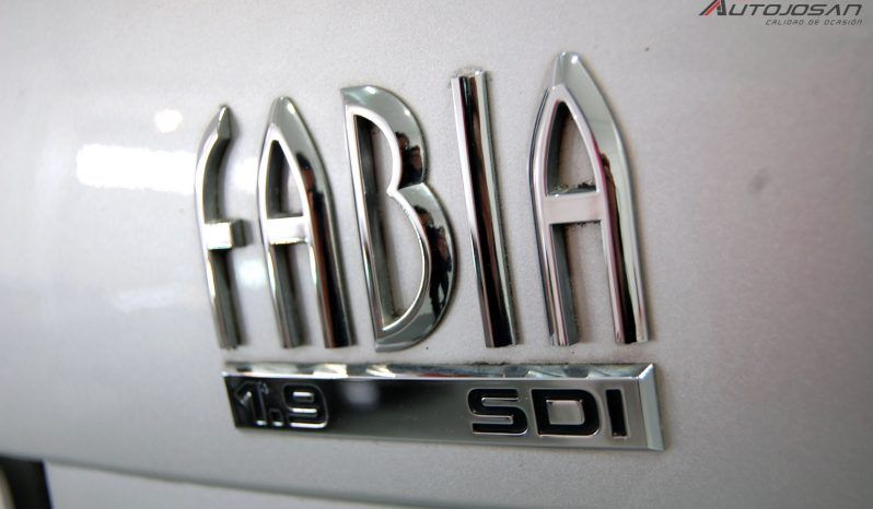 Skoda Fabia 1.9 SDi Comfort lleno