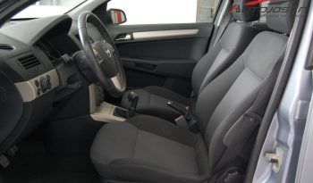 Opel Astra 1.7 CDTi Enjoy lleno