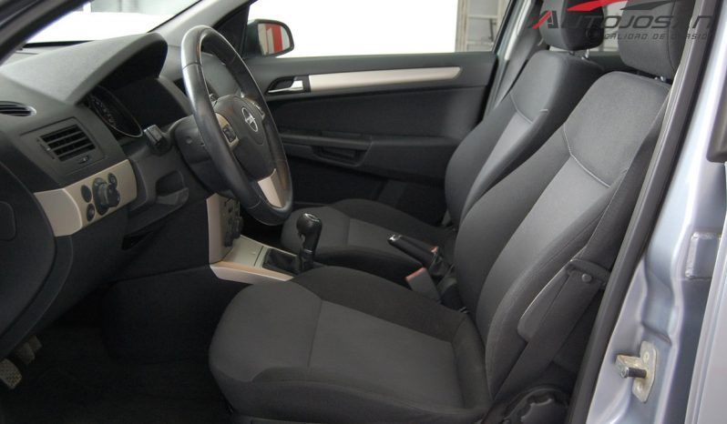 Opel Astra 1.7 CDTi Enjoy lleno