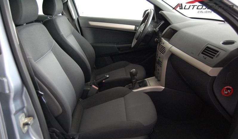 Opel Astra 1.7 CDTi Enjoy lleno