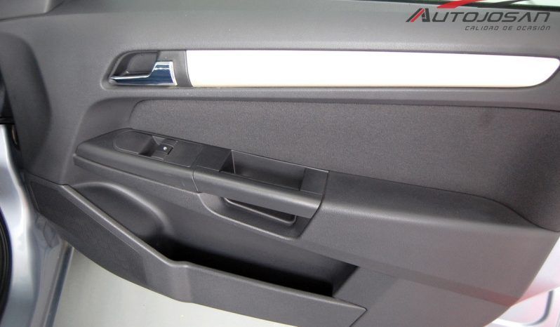 Opel Astra 1.7 CDTi Enjoy lleno