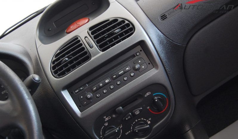 Peugeot 206 1.4i X-Line lleno