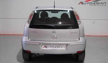 Opel Corsa 1.2i 16V Silverline lleno
