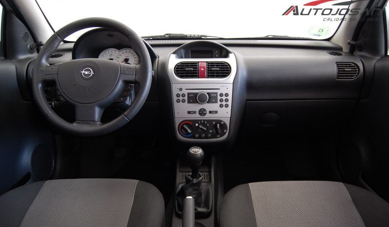 Opel Corsa 1.2i 16V Silverline lleno
