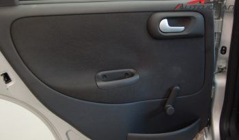 Opel Corsa 1.2i 16V Silverline lleno