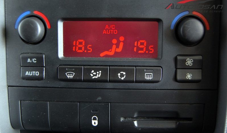 Peugeot 207 XS 1.6 HDi lleno
