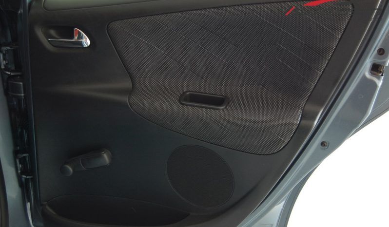 Peugeot 207 XS 1.6 HDi lleno