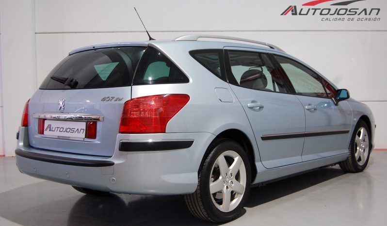 Peugeot 407 SW 2.0 HDi Automático lleno