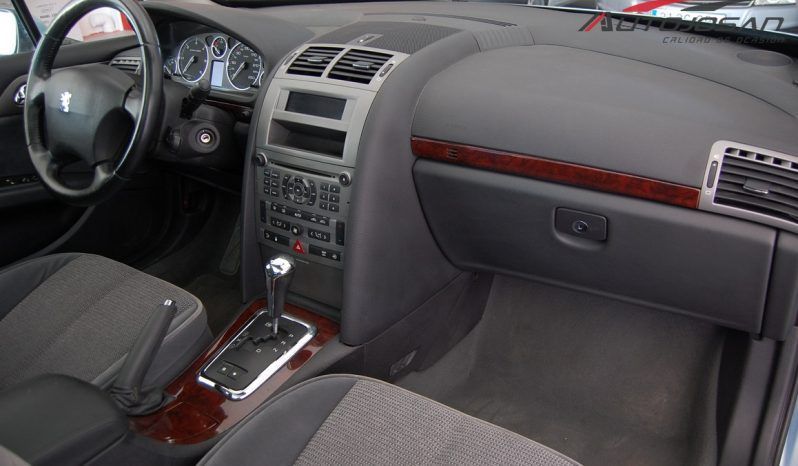 Peugeot 407 SW 2.0 HDi Automático lleno