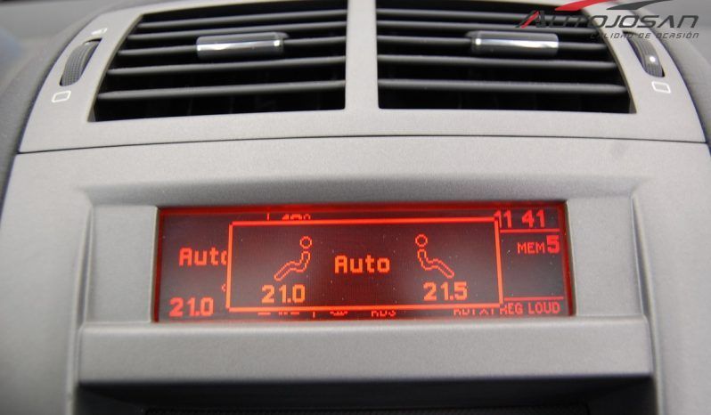 Peugeot 407 SW 2.0 HDi Automático lleno