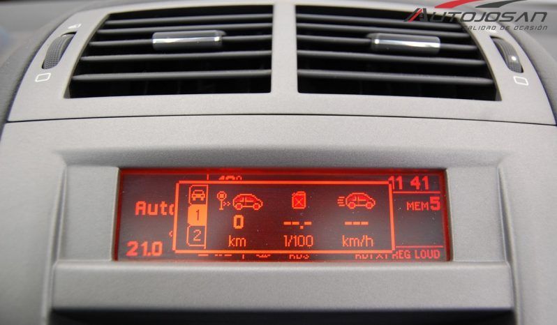 Peugeot 407 SW 2.0 HDi Automático lleno