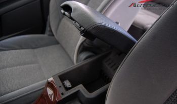 Peugeot 407 SW 2.0 HDi Automático lleno