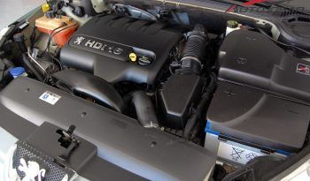 Peugeot 407 SW 2.0 HDi Automático lleno