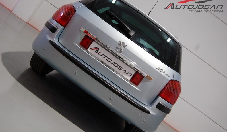 Peugeot 407 SW 2.0 HDi Automático lleno