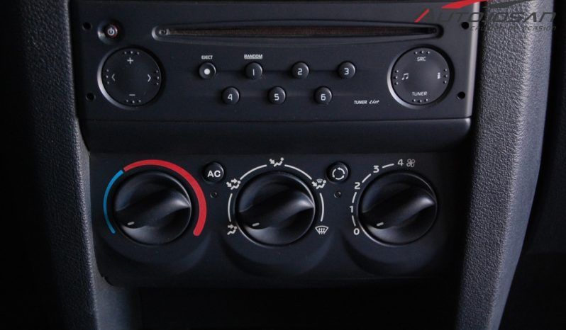 Renault Clio 1.5 dci Authentique lleno