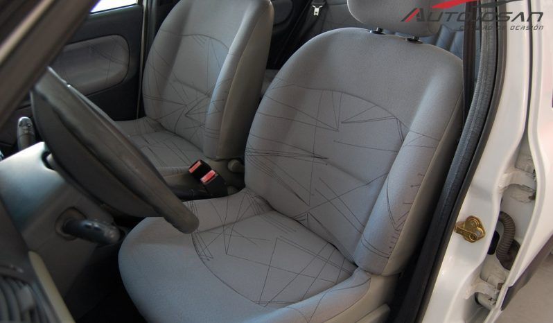 Renault Clio 1.5 dci Authentique lleno