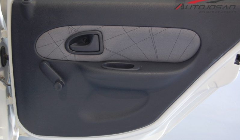 Renault Clio 1.5 dci Authentique lleno
