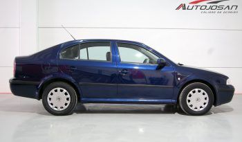 Skoda Octavia 1.9 TDi Ambiente lleno