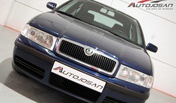 Skoda Octavia 1.9 TDi Ambiente lleno