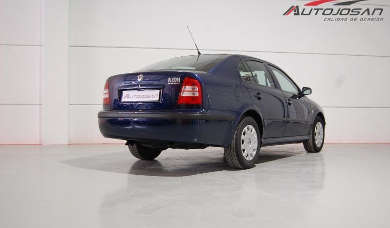 Skoda Octavia 1.9 TDi Ambiente lleno