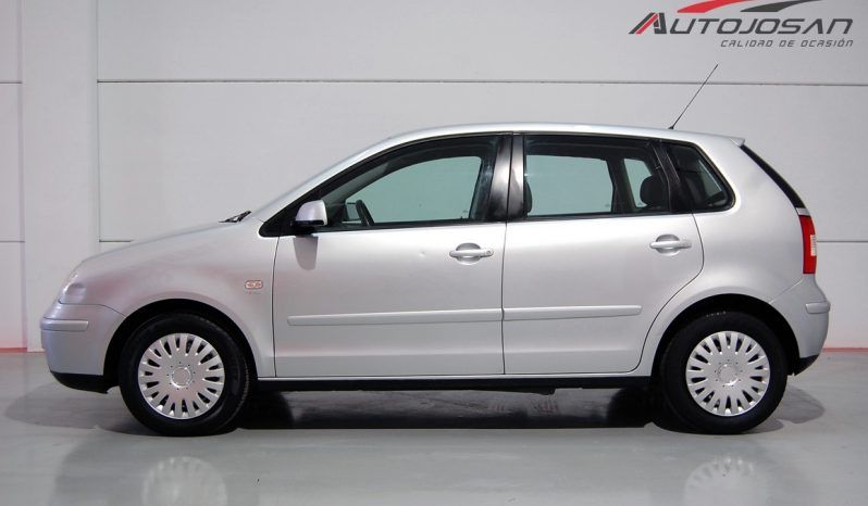 Volkswagen Polo 1.2i 12V lleno