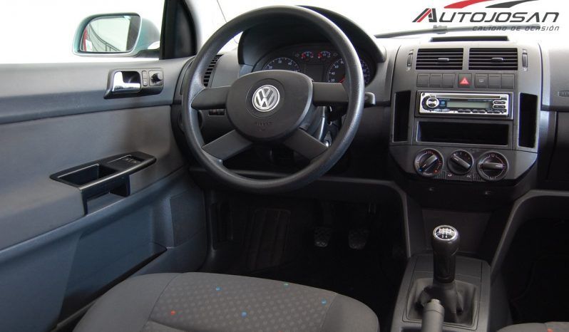 Volkswagen Polo 1.2i 12V lleno