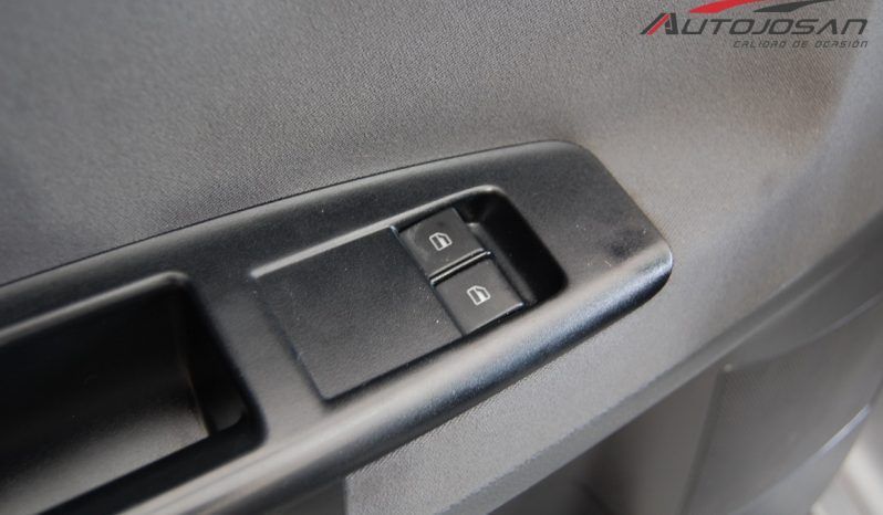 Volkswagen Polo 1.2i 12V lleno