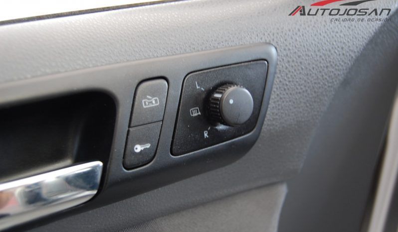 Volkswagen Polo 1.2i 12V lleno