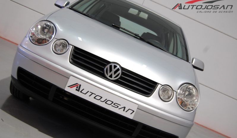 Volkswagen Polo 1.2i 12V lleno