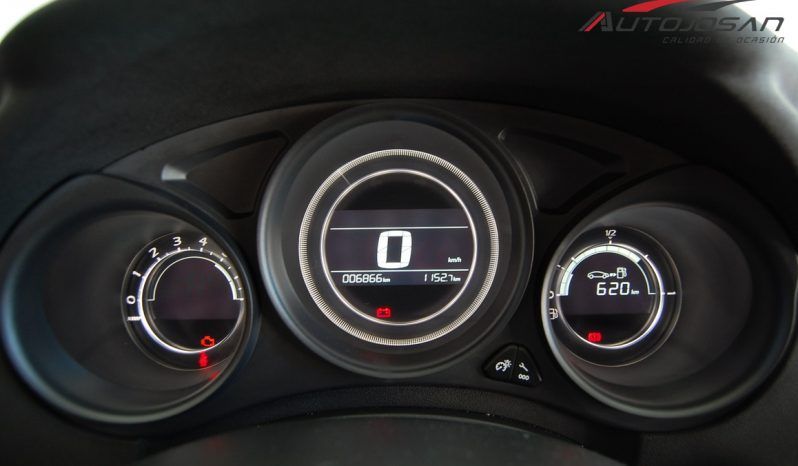 Citroën C4 BlueHDi Live Edition lleno