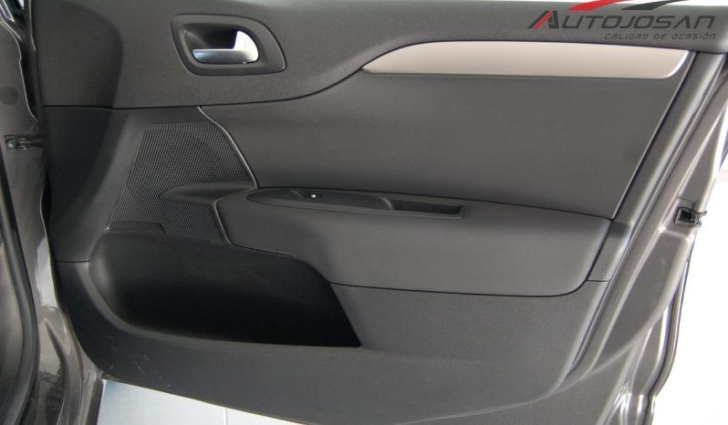 Citroën C4 BlueHDi Live Edition lleno