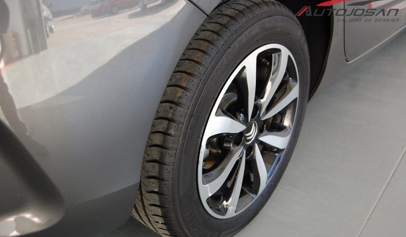 Citroën C4 BlueHDi Live Edition lleno