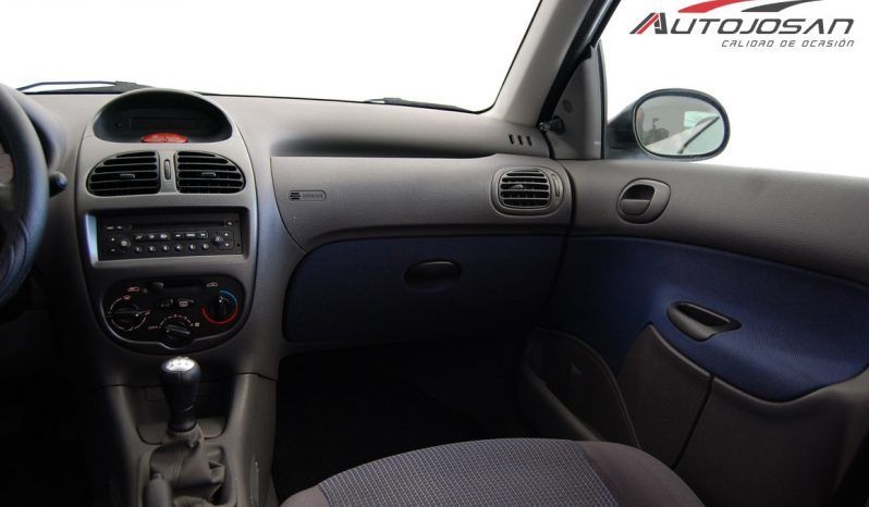 Peugeot 206 1.4i X-Line lleno