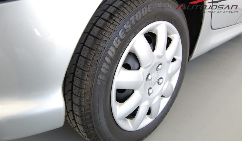 Peugeot 206 1.4i X-Line lleno