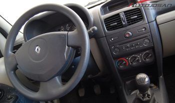 Renault Clio 1.2i 16V Expression lleno