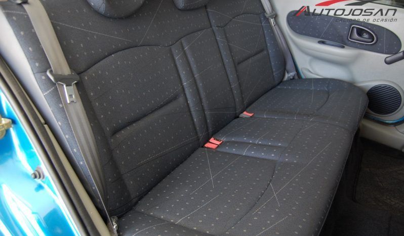 Renault Clio 1.2i 16V Expression lleno