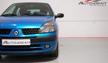 Renault Clio 1.2i 16V Expression lleno