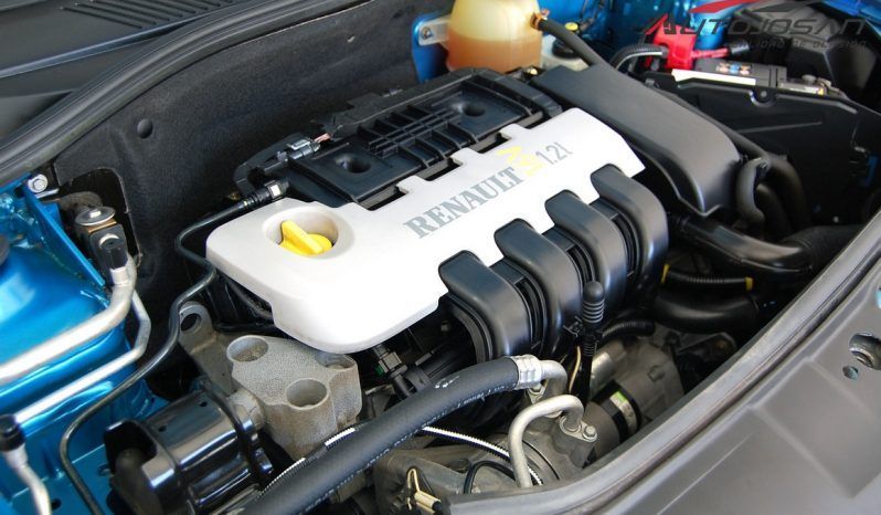 Renault Clio 1.2i 16V Expression lleno