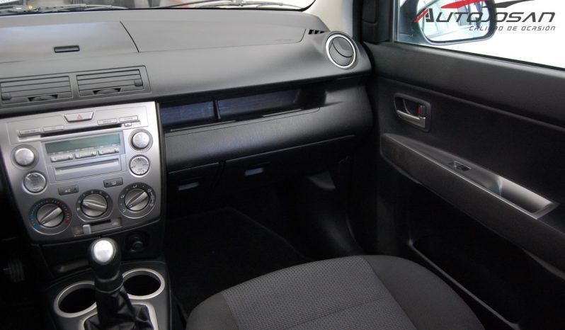 Mazda 2 Sportive 1.6i lleno