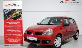 Renault Clio 1.2i 16V Campus lleno