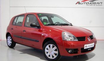Renault Clio 1.2i 16V Campus lleno