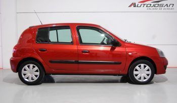 Renault Clio 1.2i 16V Campus lleno