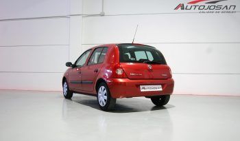 Renault Clio 1.2i 16V Campus lleno