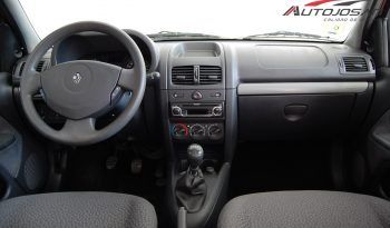 Renault Clio 1.2i 16V Campus lleno