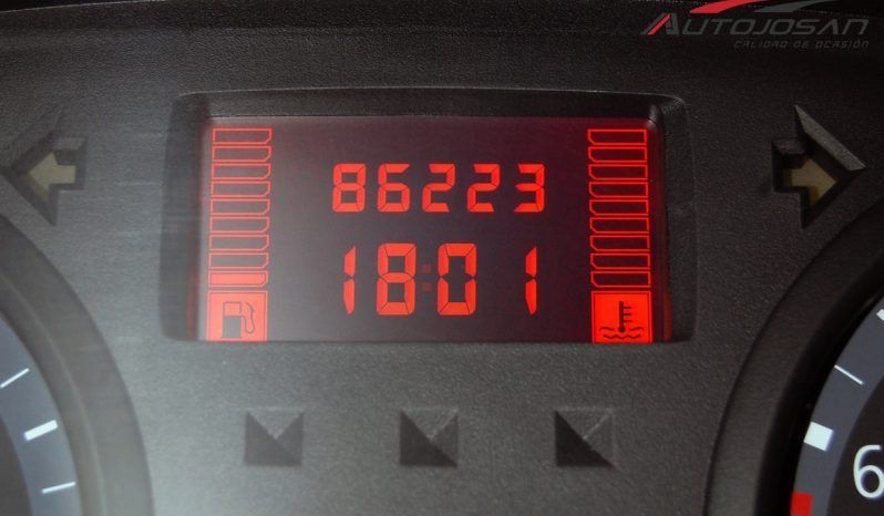 Renault Clio 1.2i 16V Campus lleno