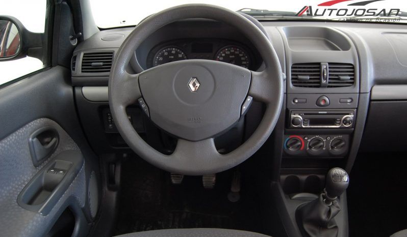 Renault Clio 1.2i 16V Campus lleno